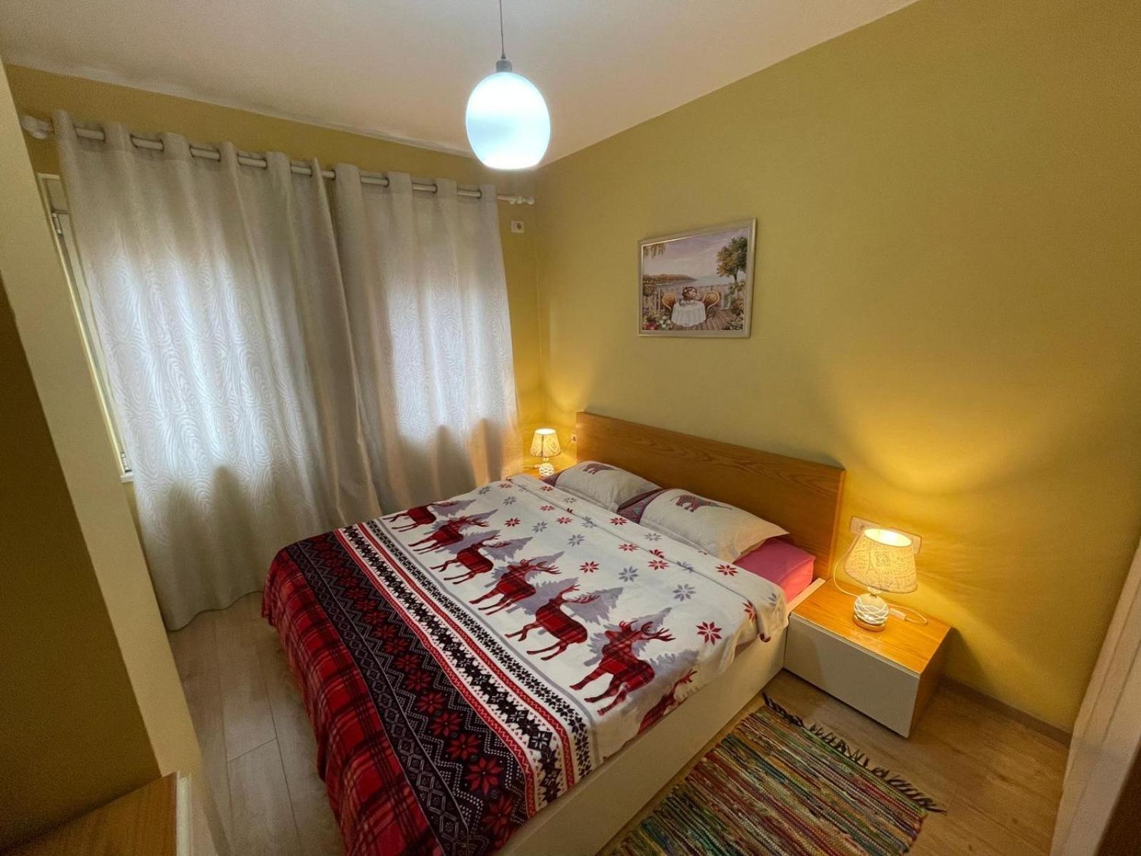 Ergi'S Host Apartment Tiranë Eksteriør bilde